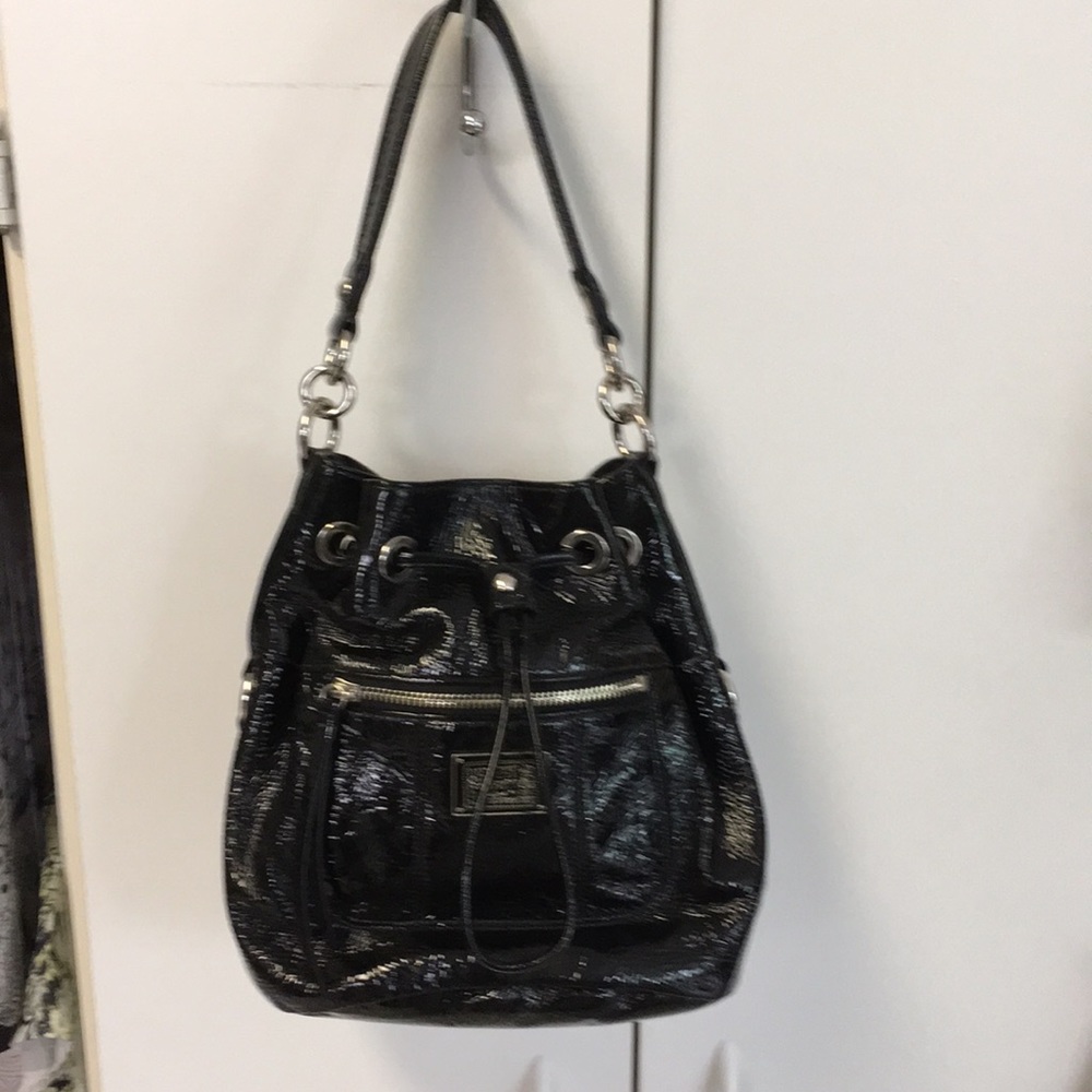 - Preowned Coach Poppy black patent leather purse 👛